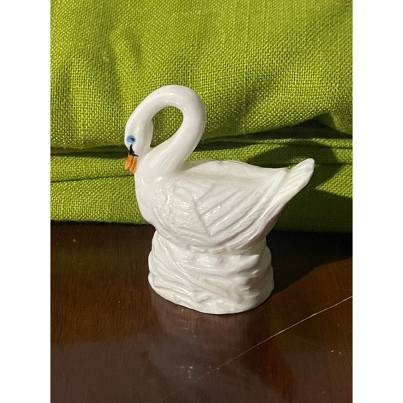 vintage bone china swan figures Taiwan (3) - Picture 5 of 7